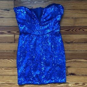NEW Tobi Blue Sequin Mini Dress (Sweetheart Top)